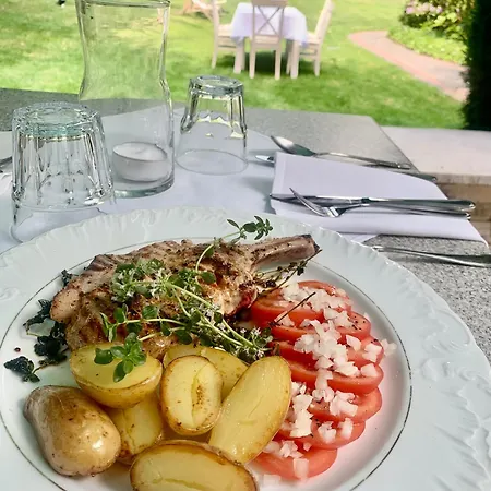 Noce I Dnie 3* Konstancin-Jeziorna