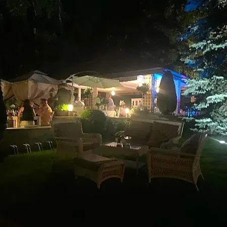 Hotel Noce I Dnie 3*