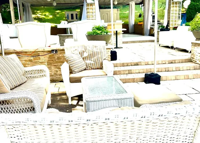 Szálloda Noce I Dnie